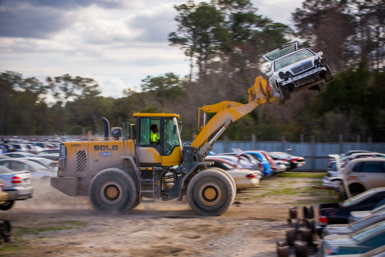 Florida's Ace Pick A Part runs a fleet of SDLG frontend loaders for auto salvage and recycling
