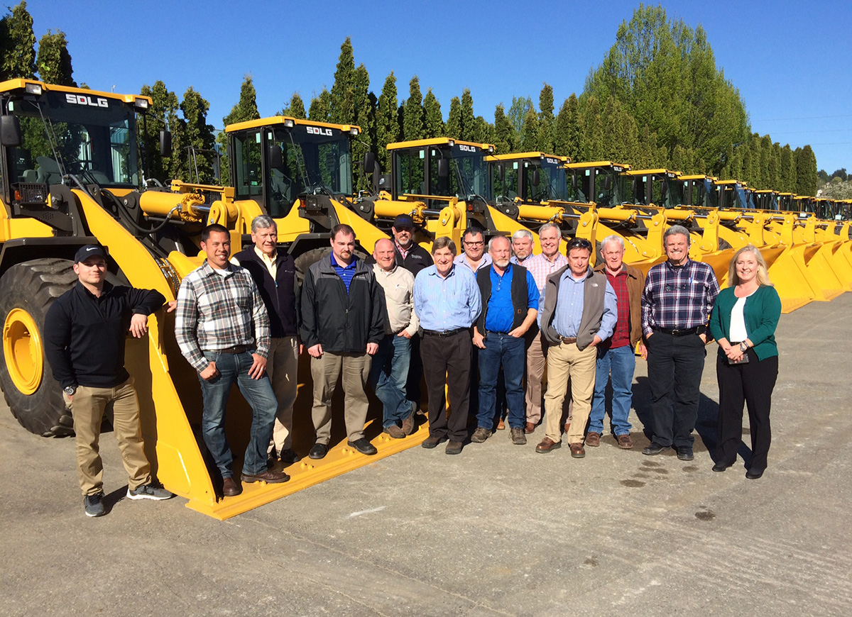 PacWest offers SDLG front end loaders